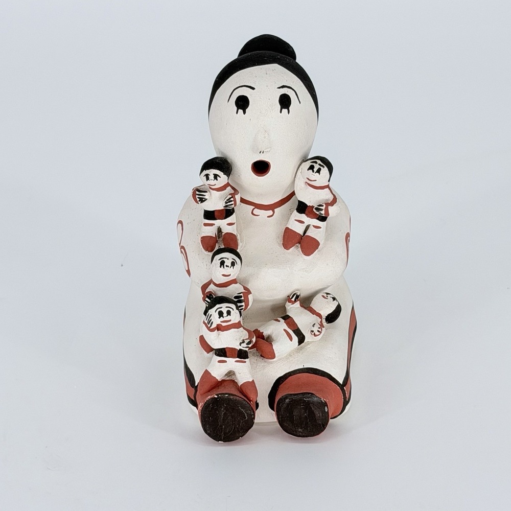 Vintage Navajo R Chacho Storyteller Pottery Figurine w/ 5 Children 6.5"